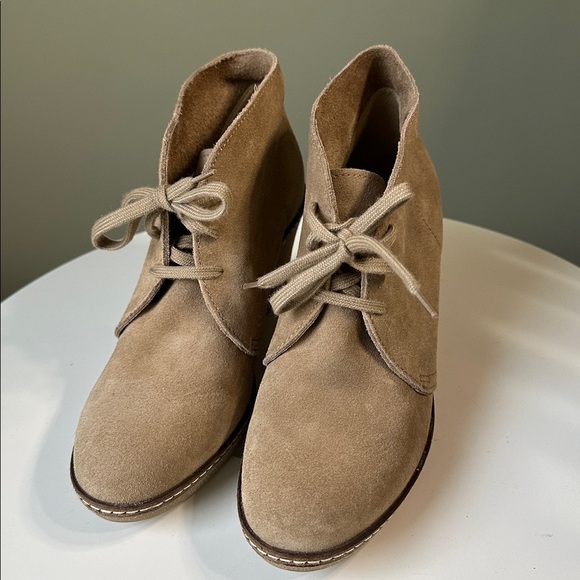 J Crew Macalister Buttery Soft Suede Lace Up Wedge Heels Made in Italy - Picture 7 of 13